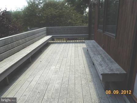 2241 Allen Road Berryville, VA 22611 - Photo 26 of 30 Deck