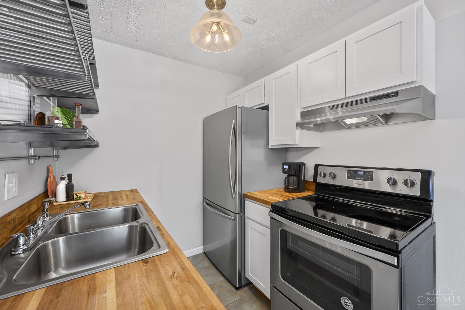 6210 Ridge Avenue, Unit 8 Cincinnati, OH 45213 - Photo 5 of 12