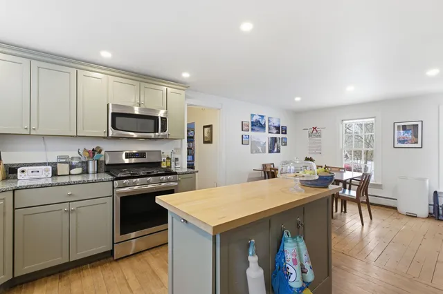 $1,425,000 | 4946 S Road, Woodstock, VT 05071