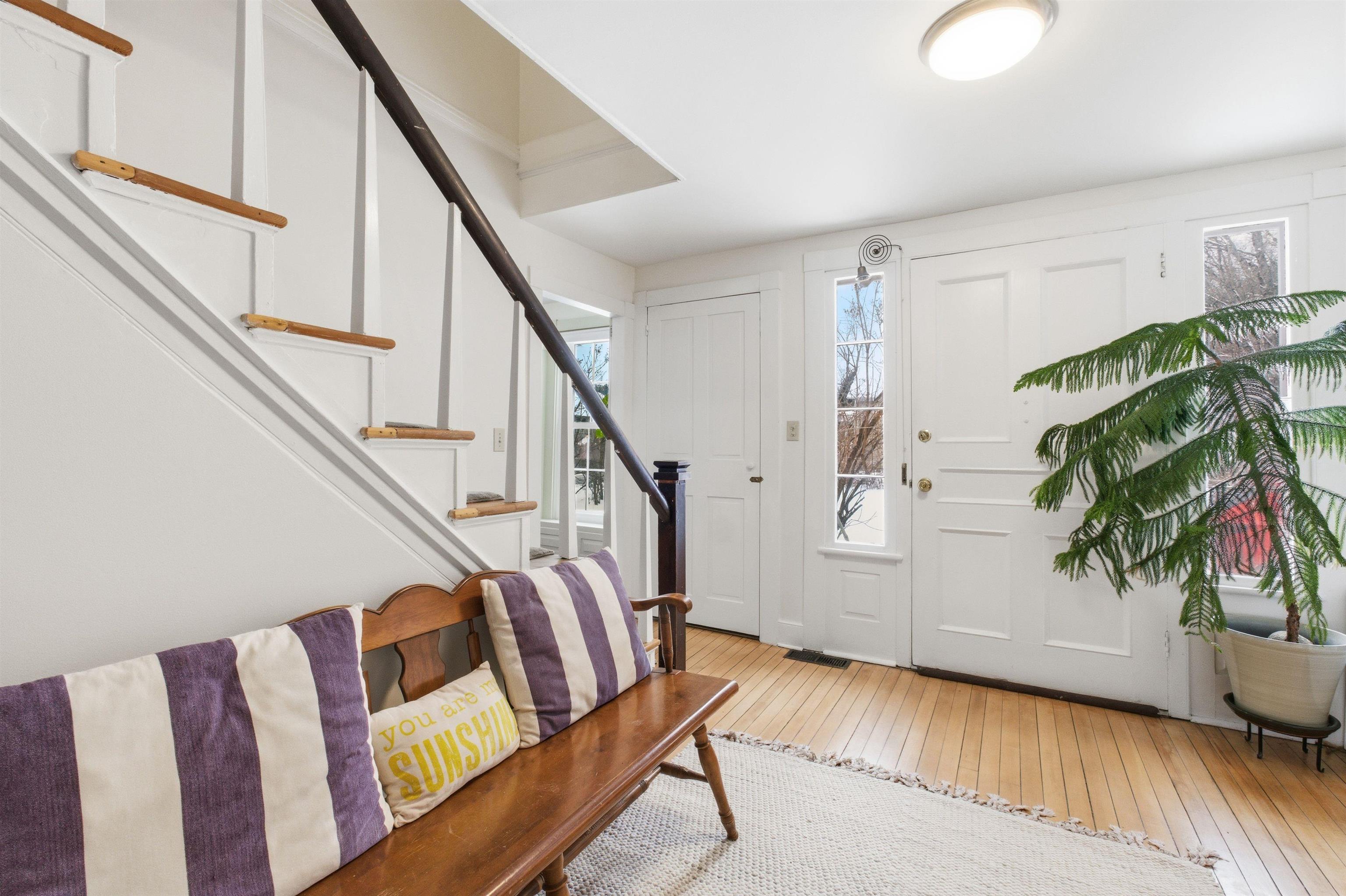 4946 S Road Woodstock, VT 05071 - Photo 4 of 46