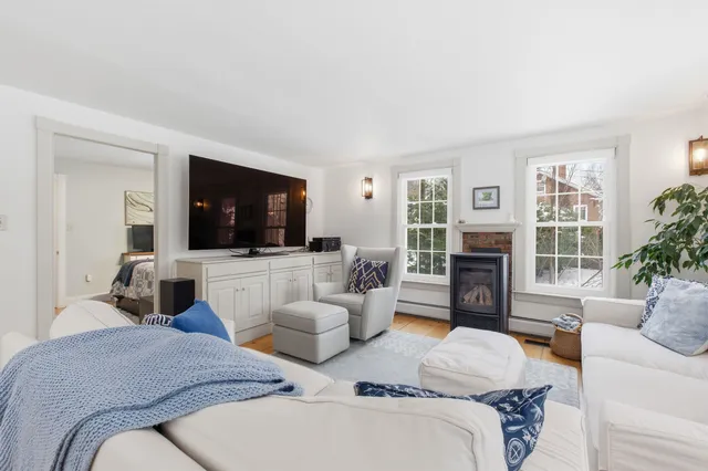 $1,425,000 | 4946 S Road, Woodstock, VT 05071