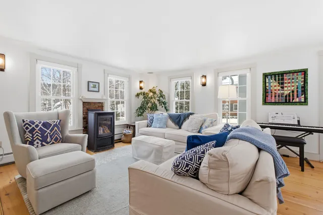 $1,425,000 | 4946 S Road, Woodstock, VT 05071