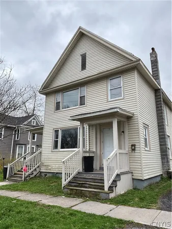 $1,200 | 131 West Flower Avenue, Watertown, NY 13601