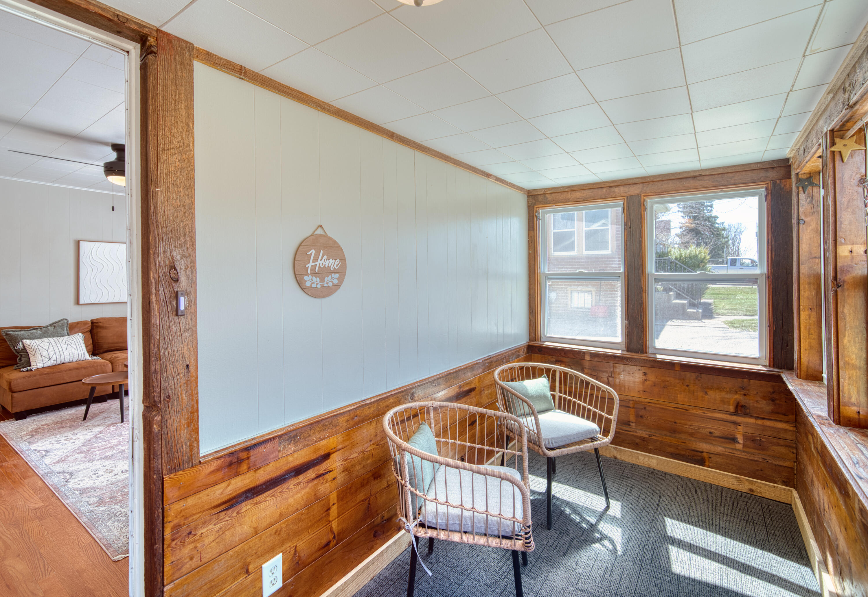 308 North High Street Fort Atkinson, WI 53538 - Photo 2 of 22 Front Porch - View 1