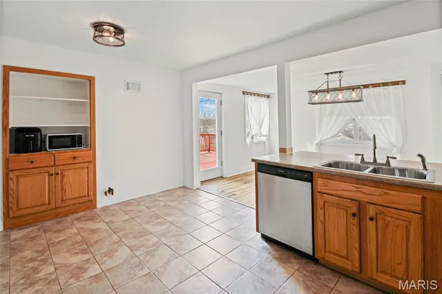 $199,500 | 517 Austin Street, Ste. Genevieve, MO 63670