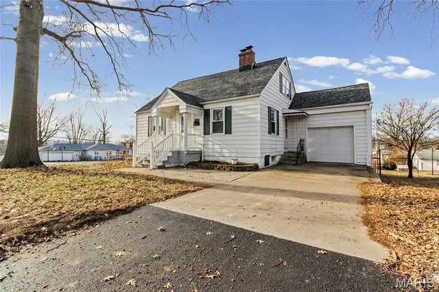 $199,500 | 517 Austin Street, Ste. Genevieve, MO 63670