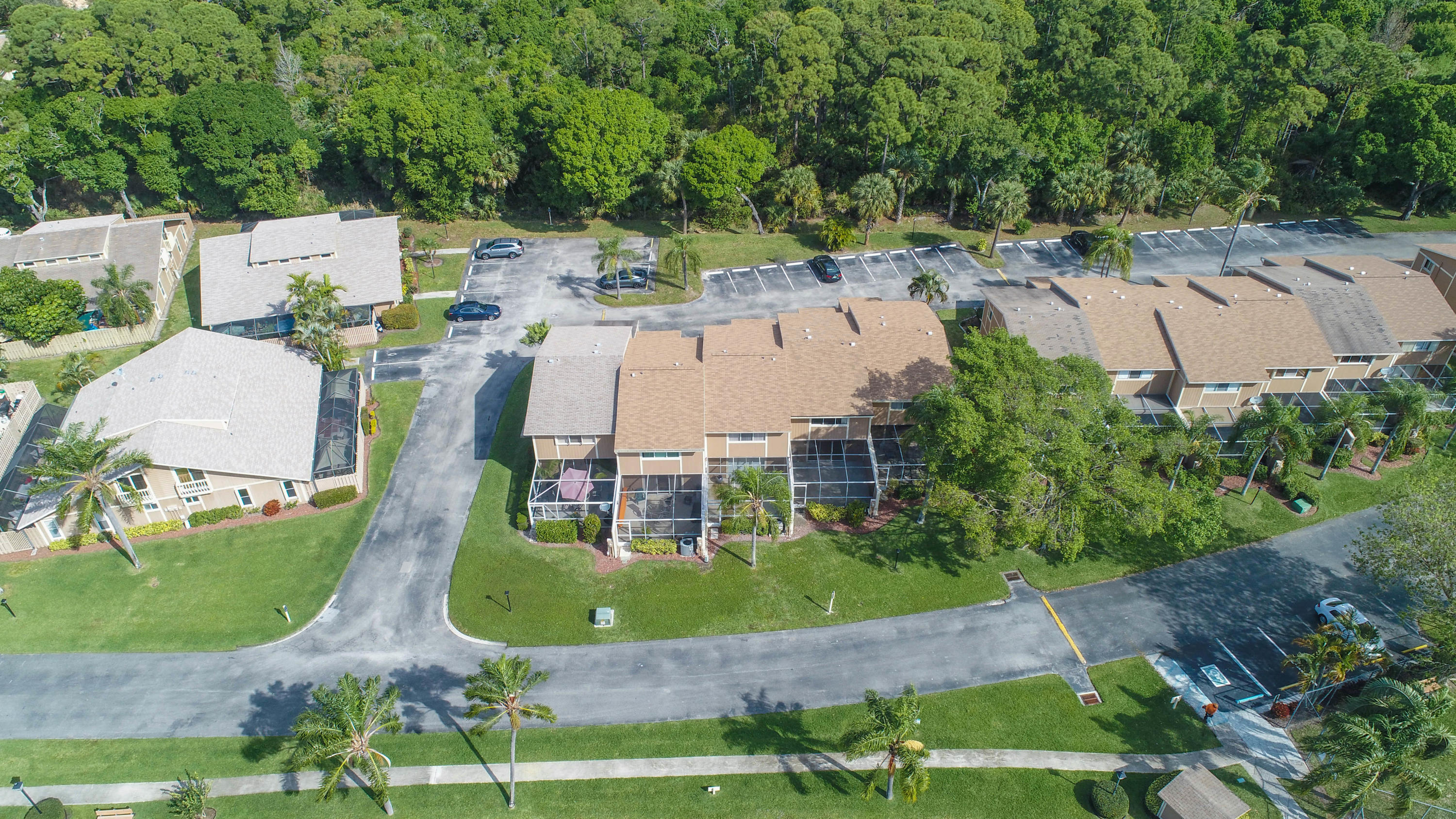 62 Maplecrest Circle Jupiter, FL 33458 - Photo 3 of 24 DJI_0071