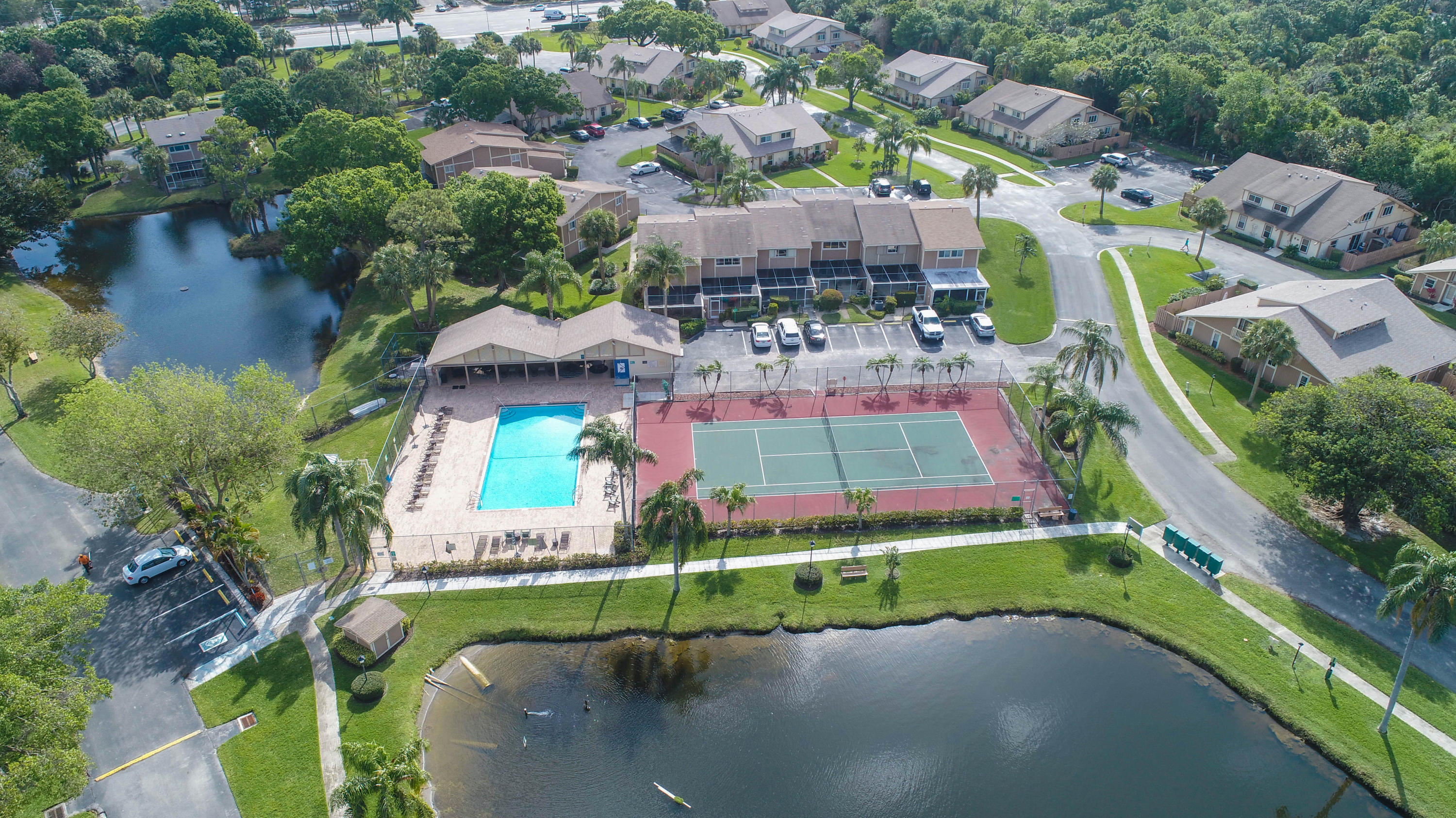 62 Maplecrest Circle Jupiter, FL 33458 - Photo 6 of 24 DJI_0069