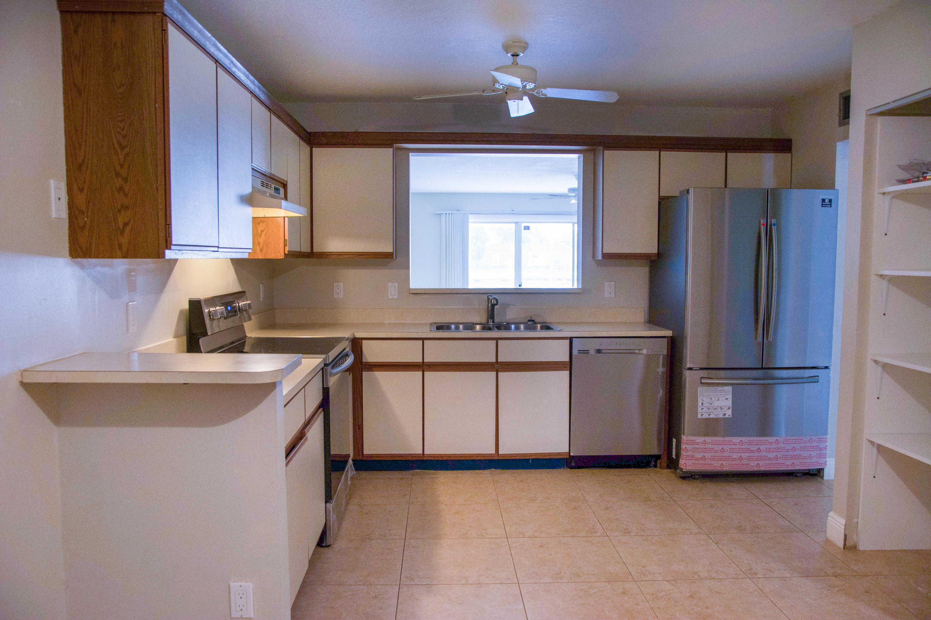 62 Maplecrest Circle Jupiter, FL 33458 - Photo 9 of 24 DSC_0008