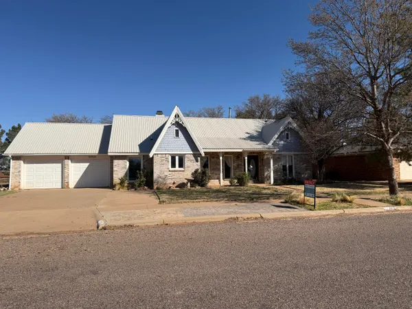 $293,000 | 610 North 23rd Street, Lamesa, TX 79331