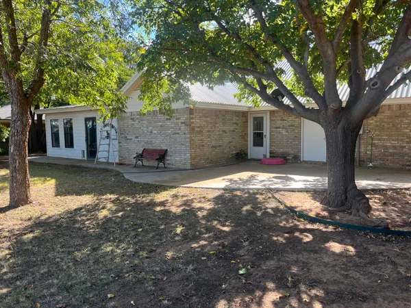 $293,000 | 610 North 23rd Street, Lamesa, TX 79331