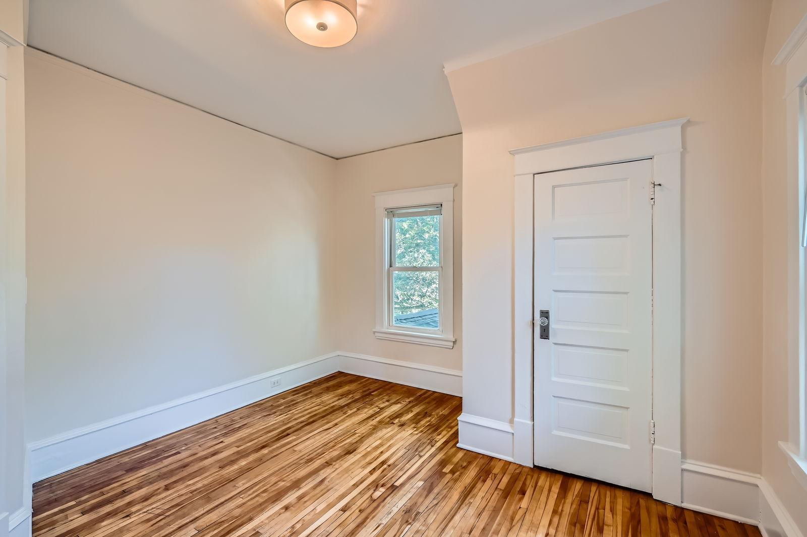 3014 North Humboldt Avenue Minneapolis, MN 55411 - Photo 15 of 26