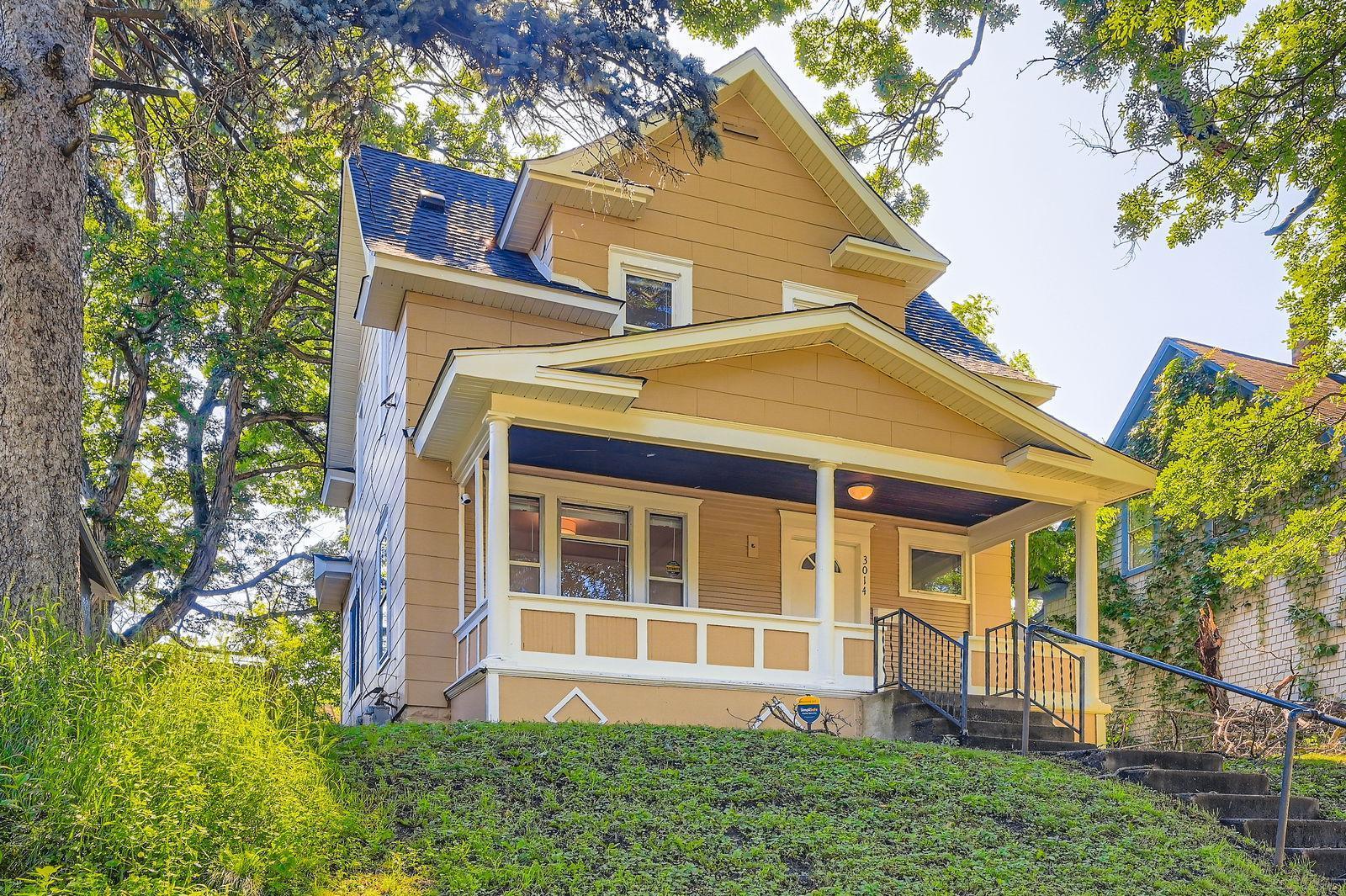 3014 North Humboldt Avenue Minneapolis, MN 55411 - Photo 2 of 26