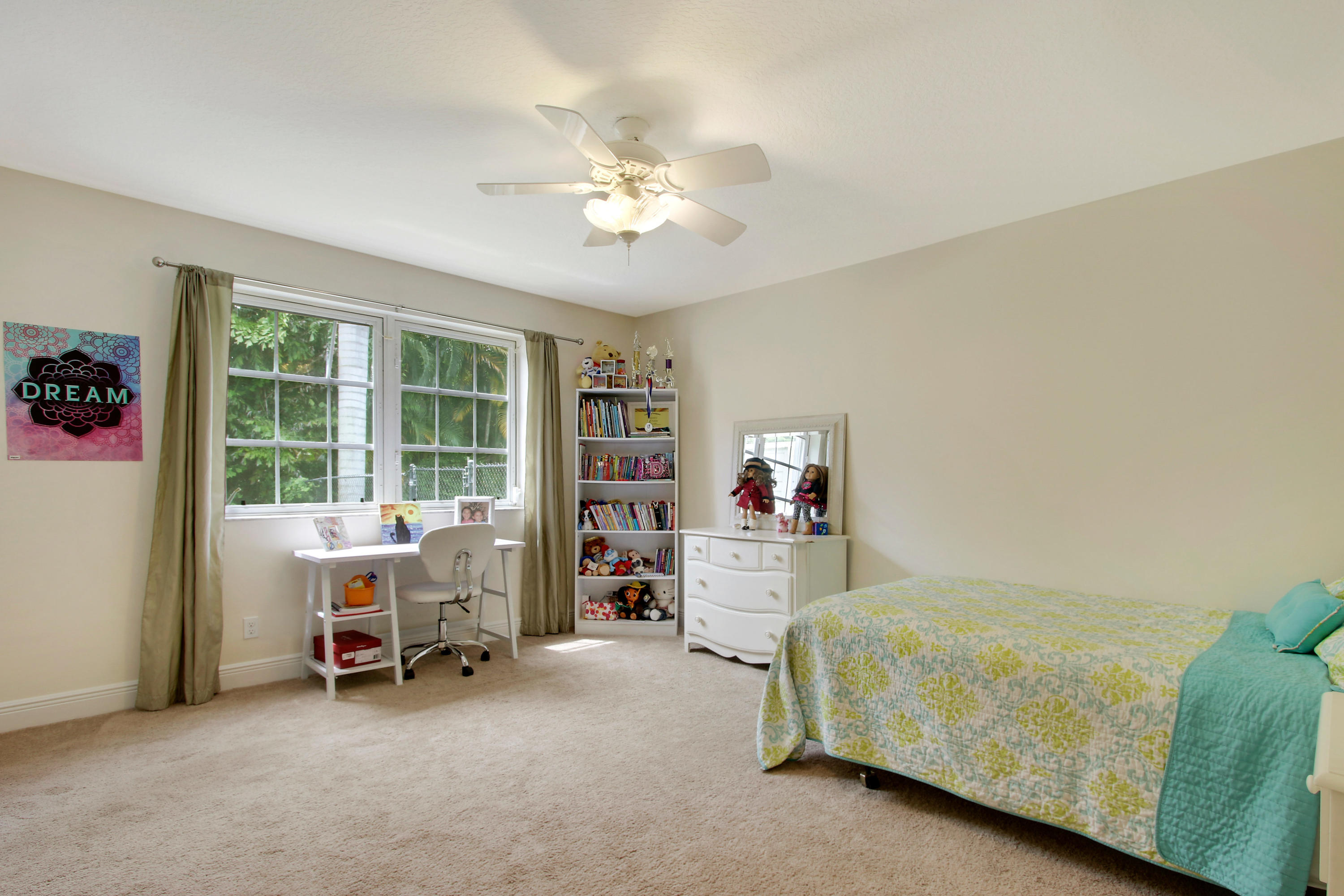 5384 Pennock Point Road Jupiter, FL 33458 - Photo 15 of 34 Guest Bedroom