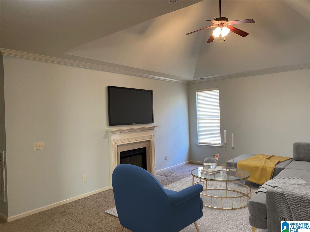 1020 Riviera Drive Calera, AL 35040 - Photo 2 of 23