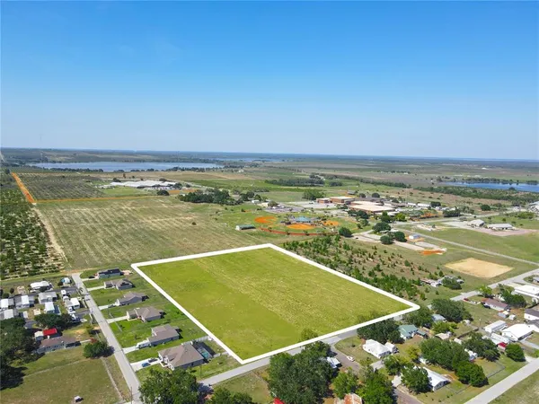 $325,000 | 360 Swingle Street, Frostproof, FL 33843