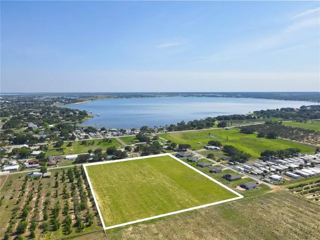 $325,000 | 360 Swingle Street, Frostproof, FL 33843