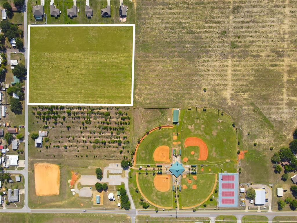 360 Swingle Street Frostproof, FL 33843 - Photo 4 of 27 a view of swimming pool