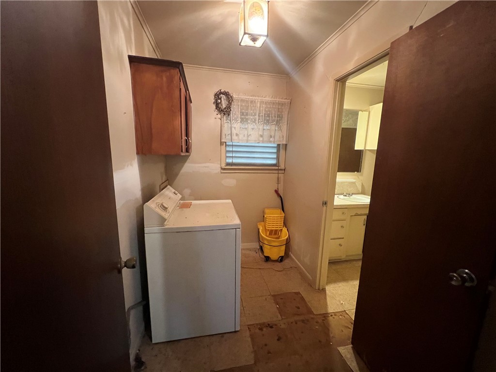 300 South Elm Avenue Cameron, TX 76520 - Photo 12 of 13