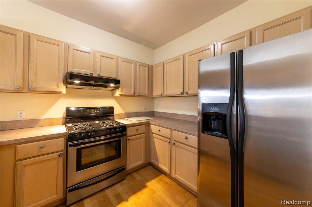 28872 Five Mile Road Livonia, MI 48154 - Photo 13 of 23
