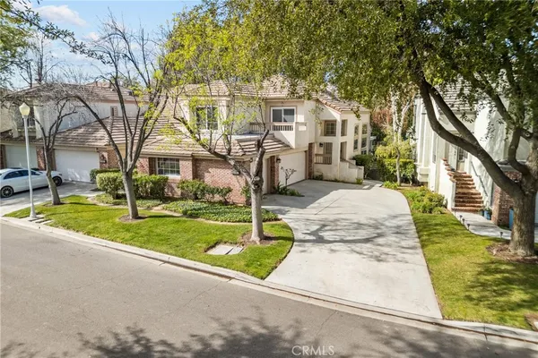 $749,999 | 24436 Hampton Drive, Unit C, Valencia, CA 91355