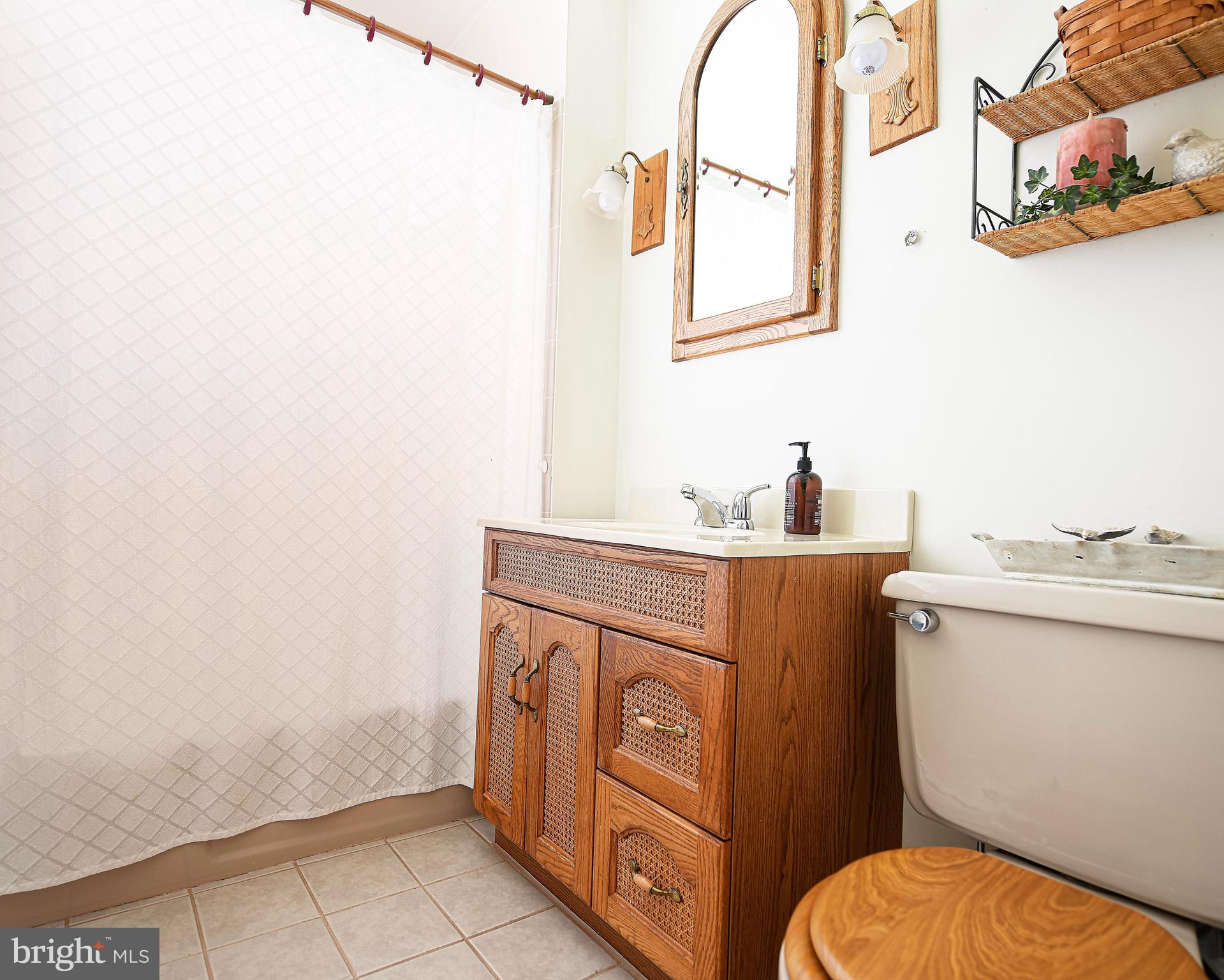 718 Chestnut Hill Road Forest Hill, MD 21050 - Photo 21 of 34 Main Level Full Bath
