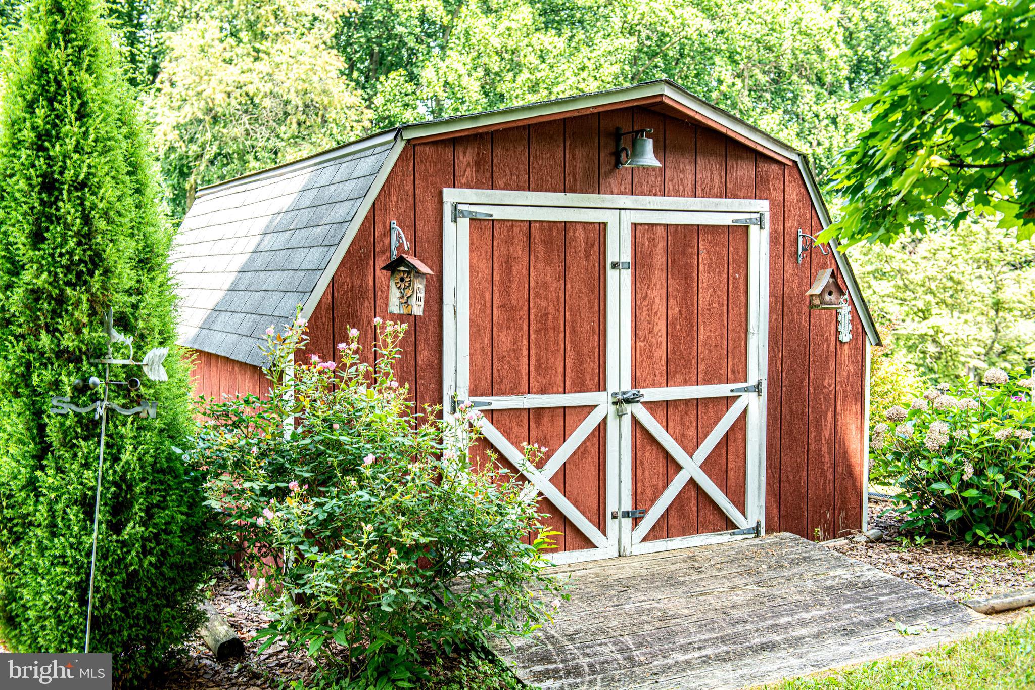 718 Chestnut Hill Road Forest Hill, MD 21050 - Photo 28 of 34 Shed (Included)