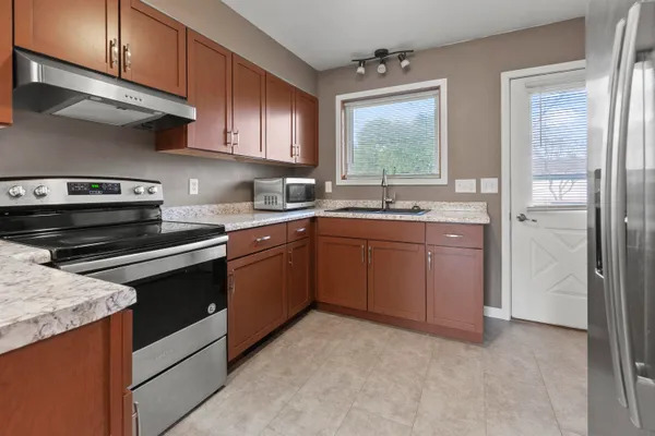 $217,500 | 1519 Fairlawn Avenue, North Fond du Lac, WI 54937