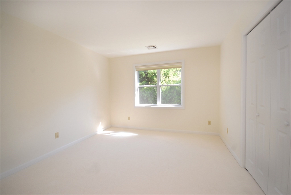 150 North Road, Unit 10 Sudbury, MA 01776 - Photo 27 of 40