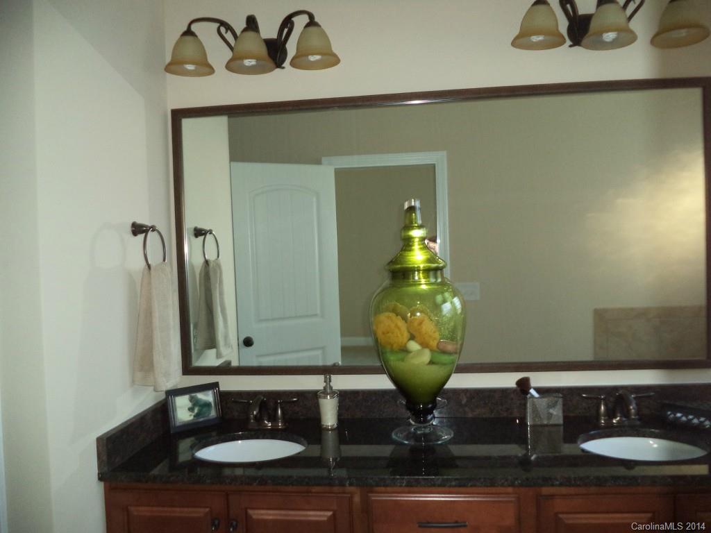 198 Annatto Way, Unit 797 Tega Cay, SC 29708 - Photo 10 of 20 Gallery Image 10
