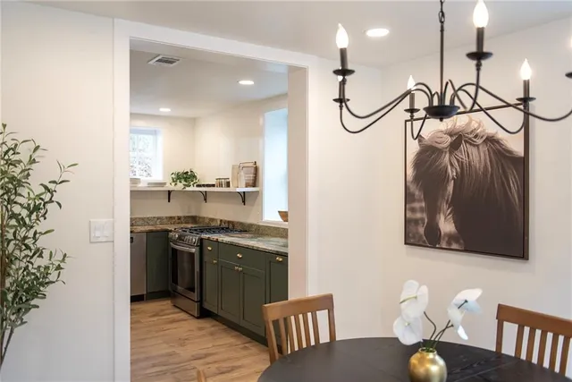 $299,000 | 4978 South Pioneer Road, Gibsonia, PA 15044