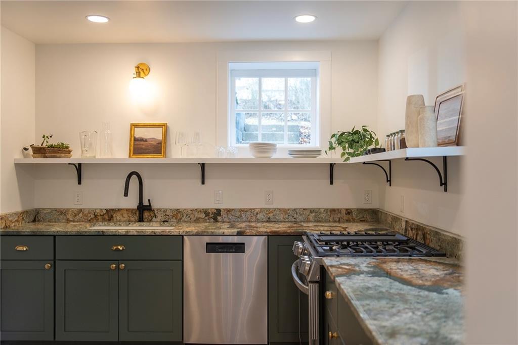 4978 South Pioneer Road Gibsonia, PA 15044 - Photo 24 of 49