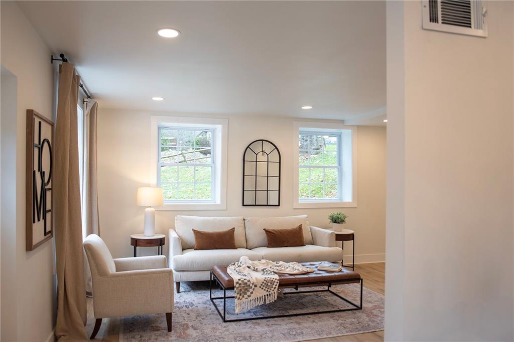 4978 South Pioneer Road Gibsonia, PA 15044 - Photo 10 of 49