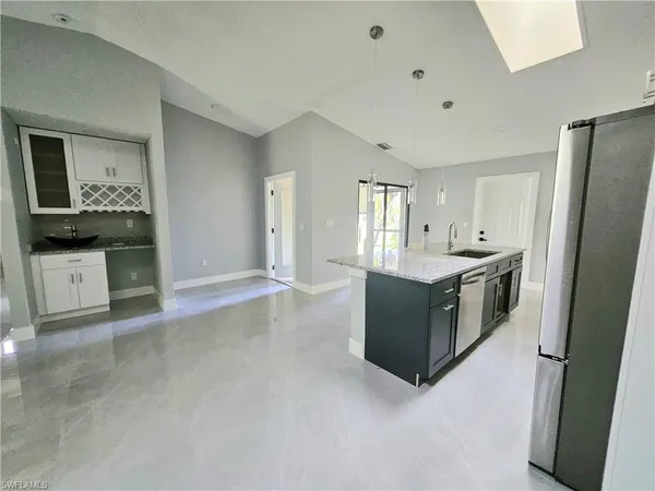 $1,950 | 17747 Port Boca Court, Fort Myers, FL 33908