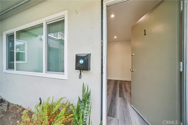 $3,300 | 7745 Laurel Canyon Boulevard, Unit 1, North Hollywood, CA 91605