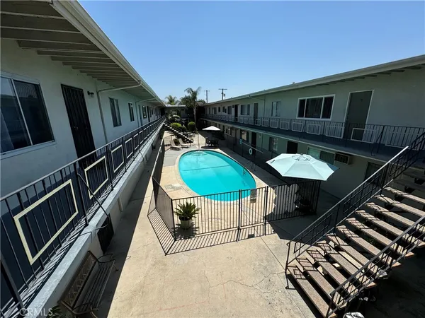 $3,300 | 7745 Laurel Canyon Boulevard, Unit 1, North Hollywood, CA 91605