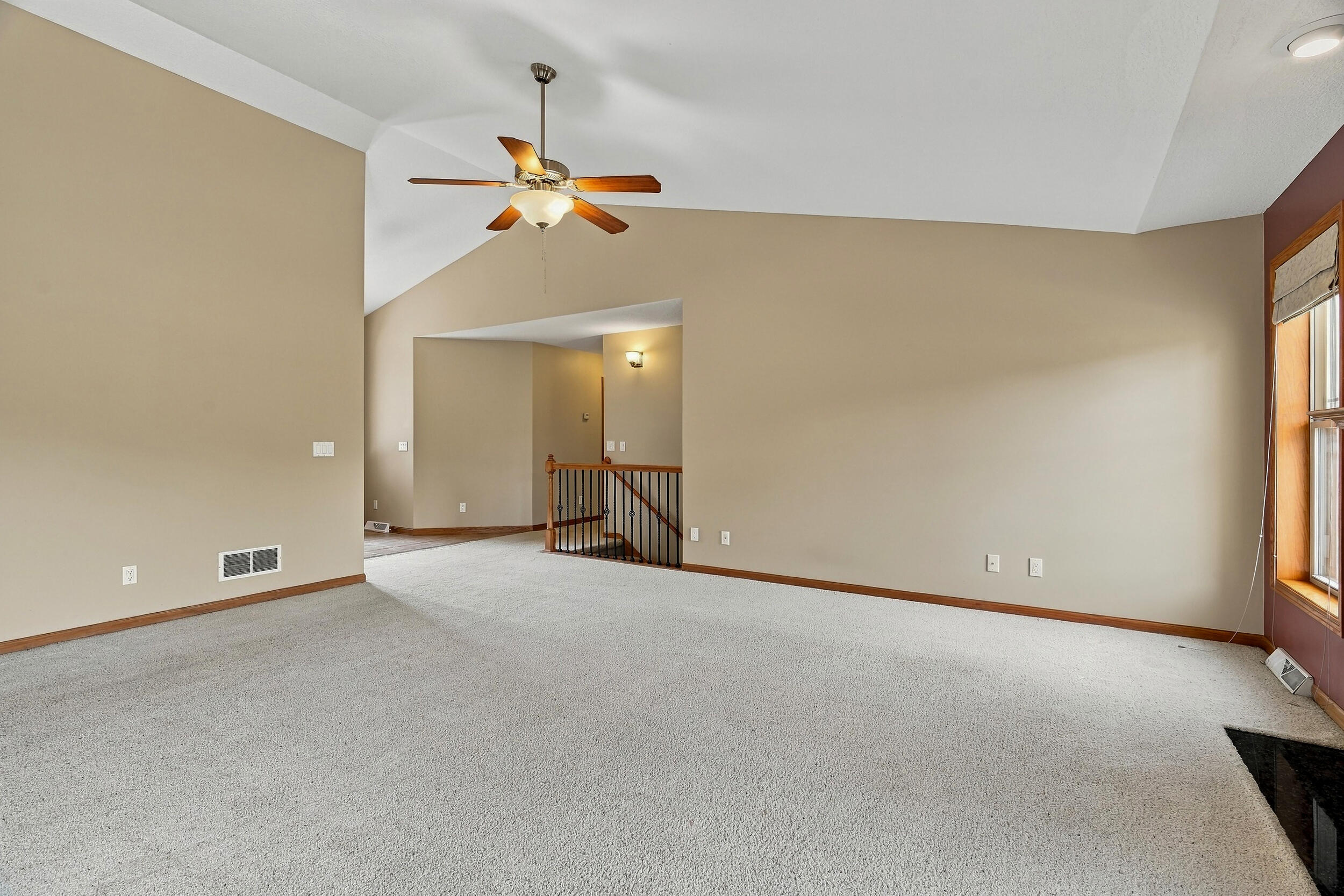 9325 East St Charles Road Columbia, MO 65202 - Photo 6 of 59 Gallery Image 6