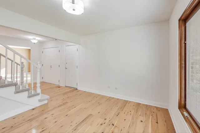 $639,000 | 404 Tracy Terrace, Des Plaines, IL 60016