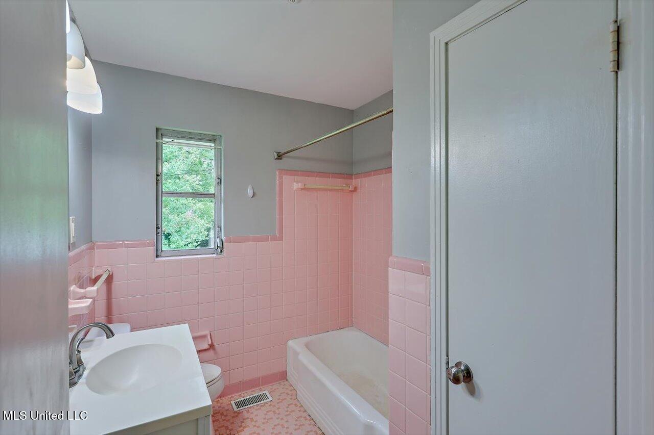 114 Southwest Fourth Street Flora, MS 39071 - Photo 23 of 43 36-114 SW 4th Street