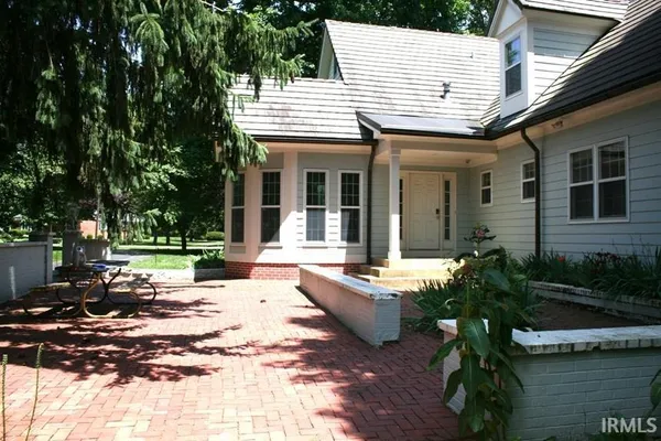 $530,000 | 901 Harvard Terrace, Frankfort, IN 46041