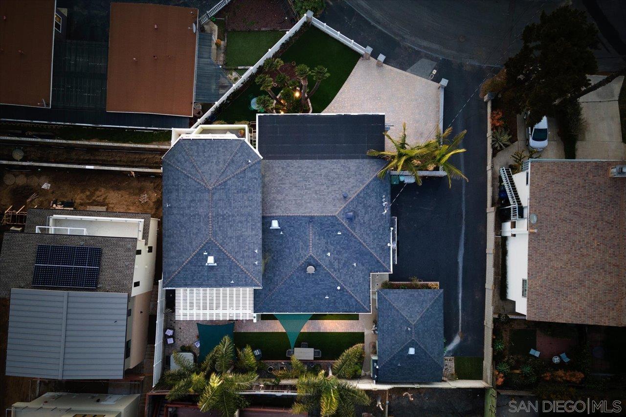 222 Barbara Avenue Solana Beach, CA 92075 - Photo 37 of 37 an aerial view of a house with a yard