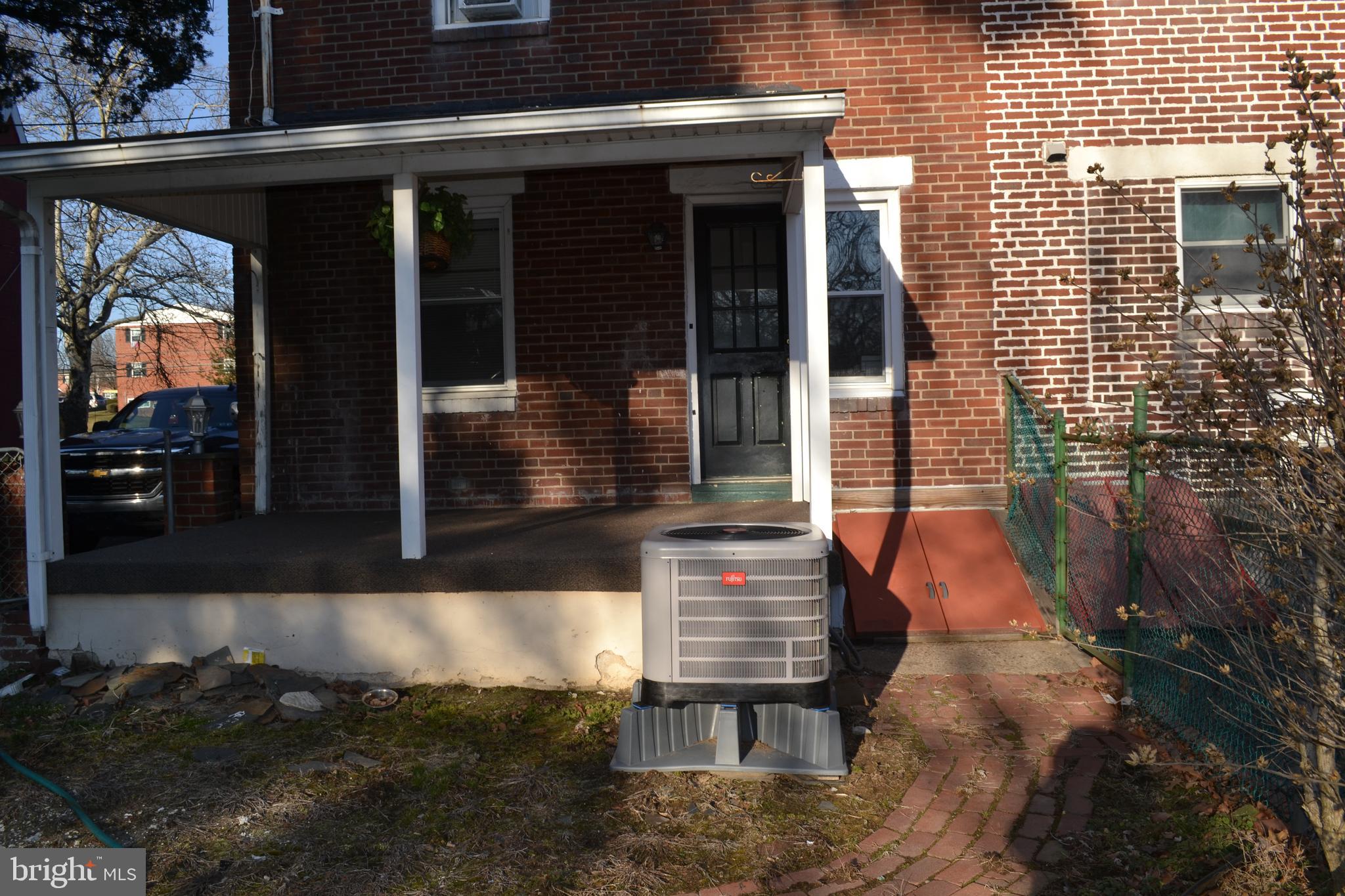 230 East County Line Road Hatboro, PA 19040 - Photo 4 of 21 Gallery Image 4