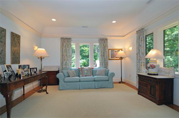 10 Whittier Road Wellesley, MA 02481 - Photo 17 of 30 Gallery Image 17