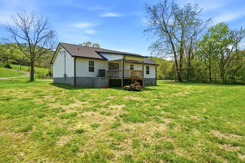 $390,000 | 274 Plunkett Creek Road, Gordonsville, TN 38563