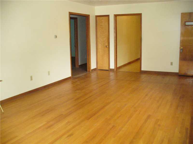 1203 North Riley Avenue Indianapolis, IN 46201 - Photo 4 of 15