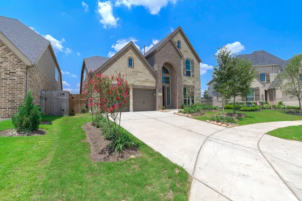 $3,600 | 3410 Willow Cres Court, Fulshear, TX 77441