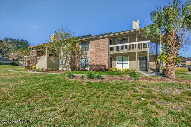 $130,000 | 10200 Belle Rive Boulevard, Unit 105, Jacksonville, FL 32256