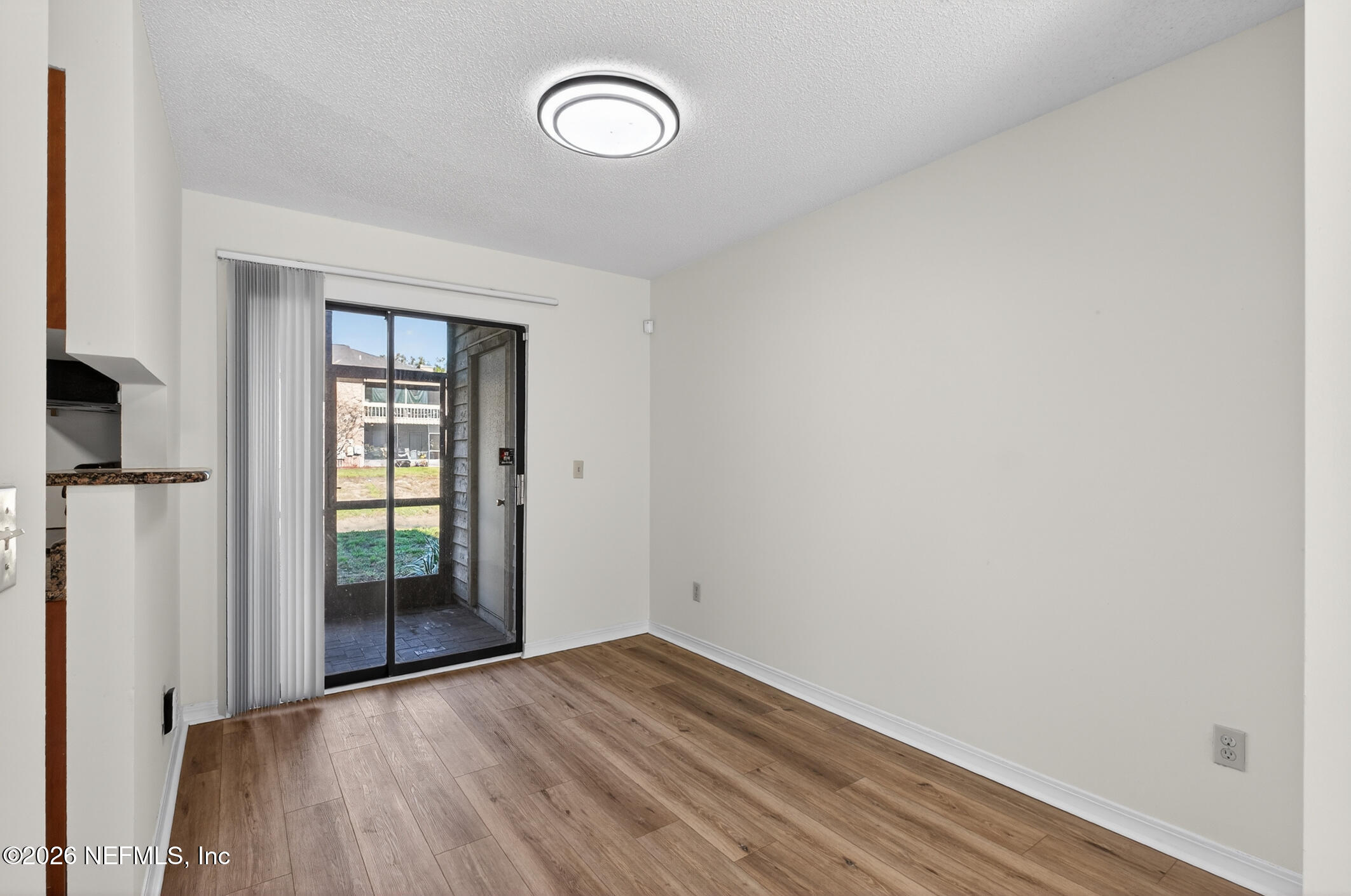 10200 Belle Rive Boulevard, Unit 105 Jacksonville, FL 32256 - Photo 12 of 47 013-10200BelleRiveBoulevard-105-Jacksonv