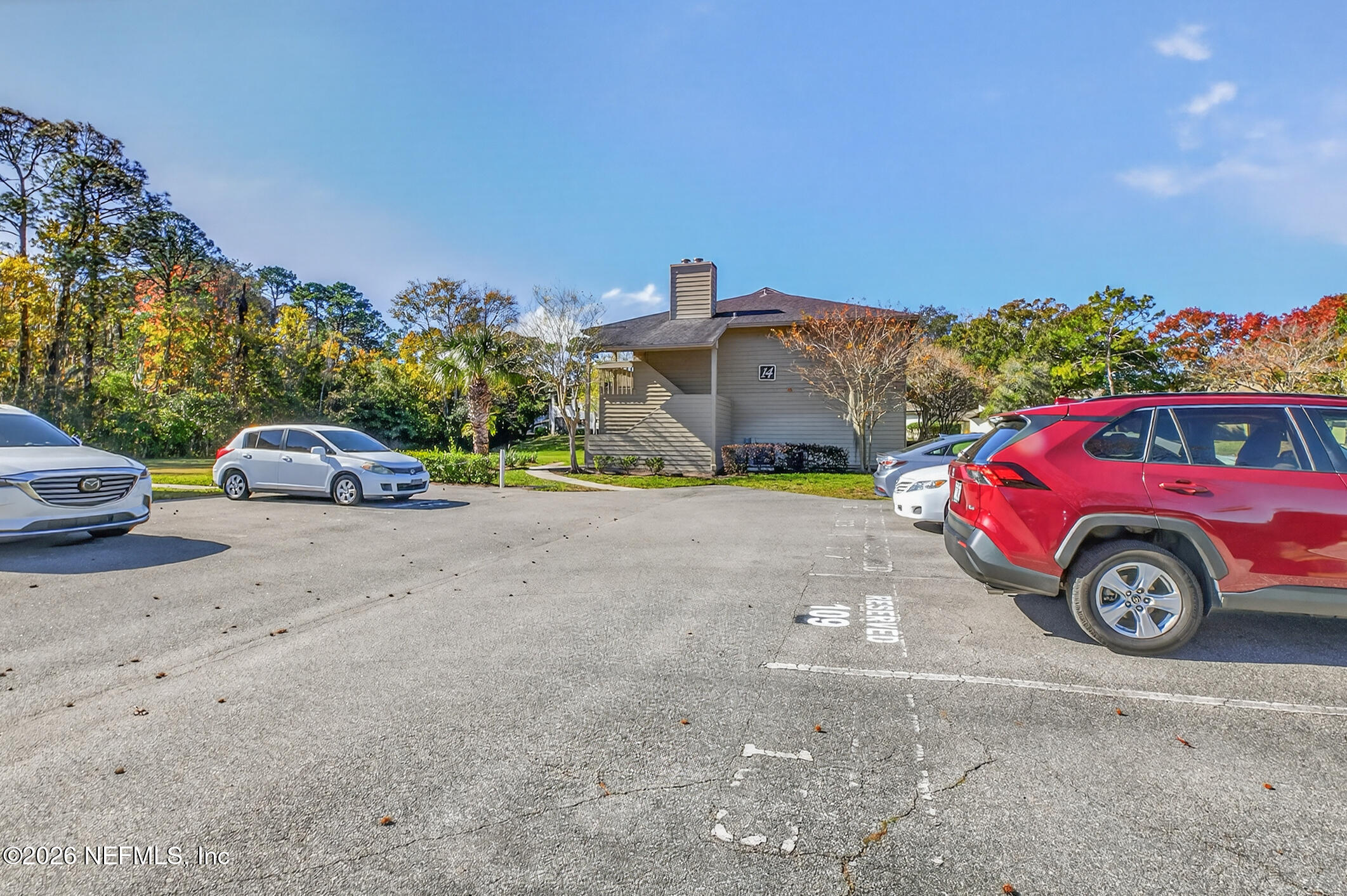 10200 Belle Rive Boulevard, Unit 105 Jacksonville, FL 32256 - Photo 2 of 47 001-10200BelleRiveBoulevard-105-Jacksonv