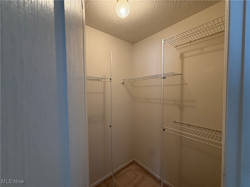 989 Gulf Road Elyria, OH 44035 - Photo 17 of 25 Gallery Image 17